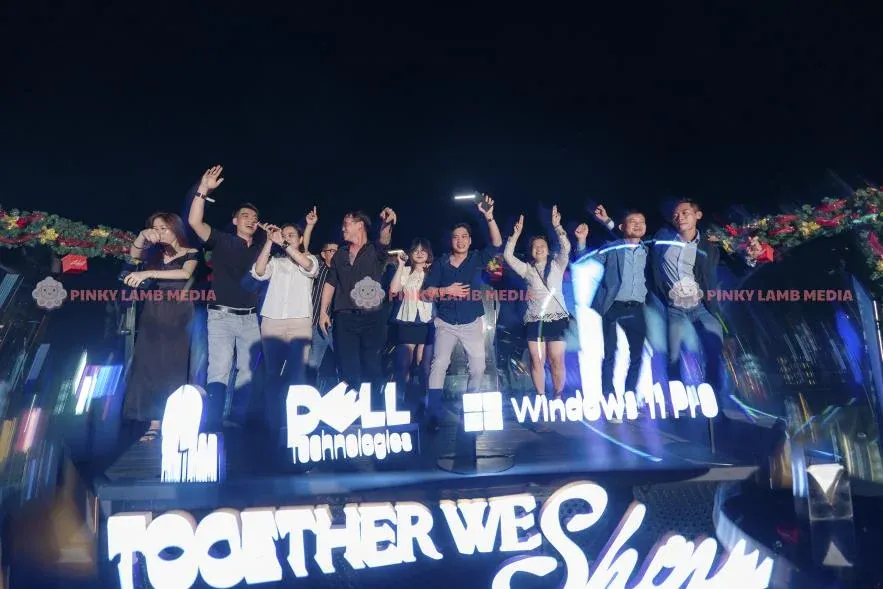 Project image: Partner Year End Party — 3